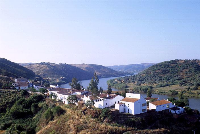 Casa Del Ingeniero , Alberca 4 Hab 8 Pers 3 Chimeneas Con Horno * Puerto de la Laja