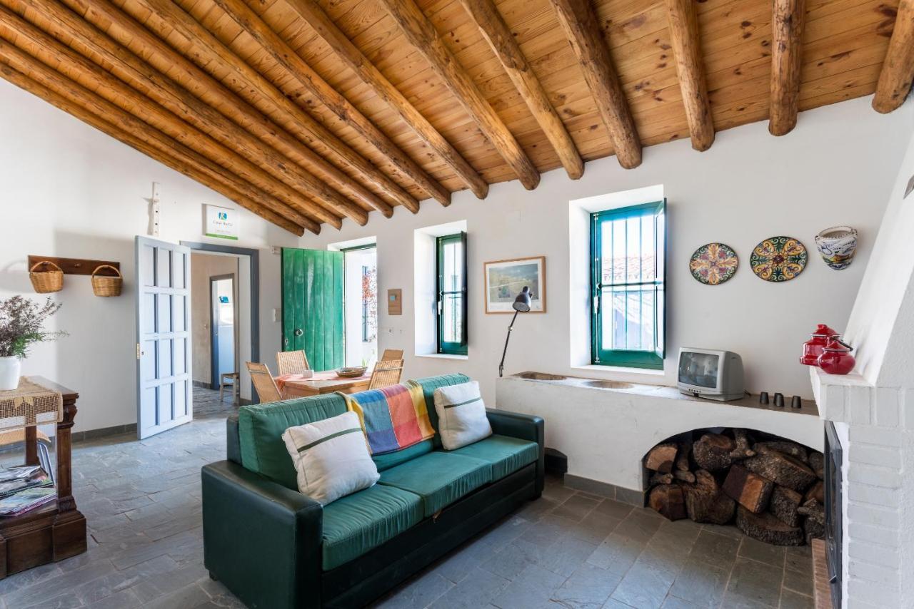 Casa Del Ingeniero , Alberca 4 Hab 8 Pers 3 Chimeneas Con Horno Country house Puerto de la Laja